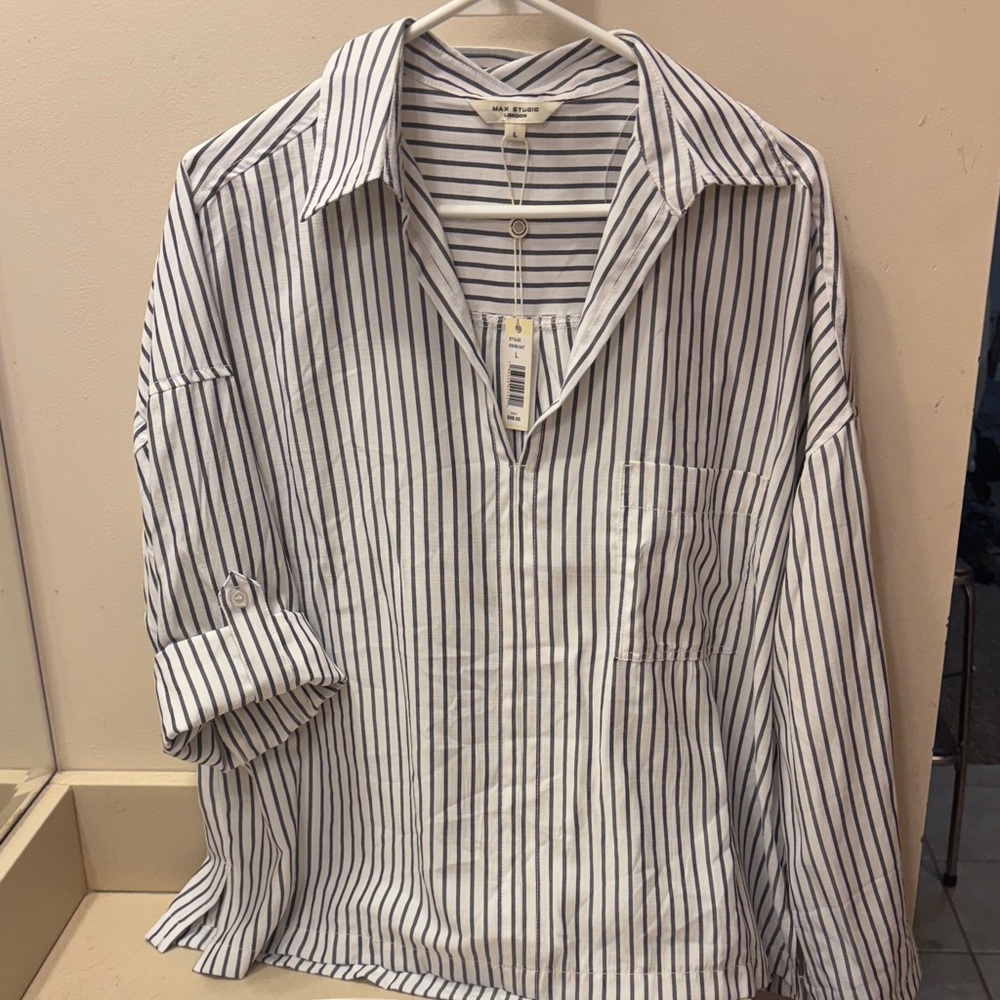 Max Studio White and Black Striped Shirt. Long sleeve or 3/4 sleeve. NWT